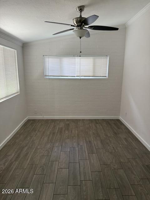 2308 N 28TH Place 3