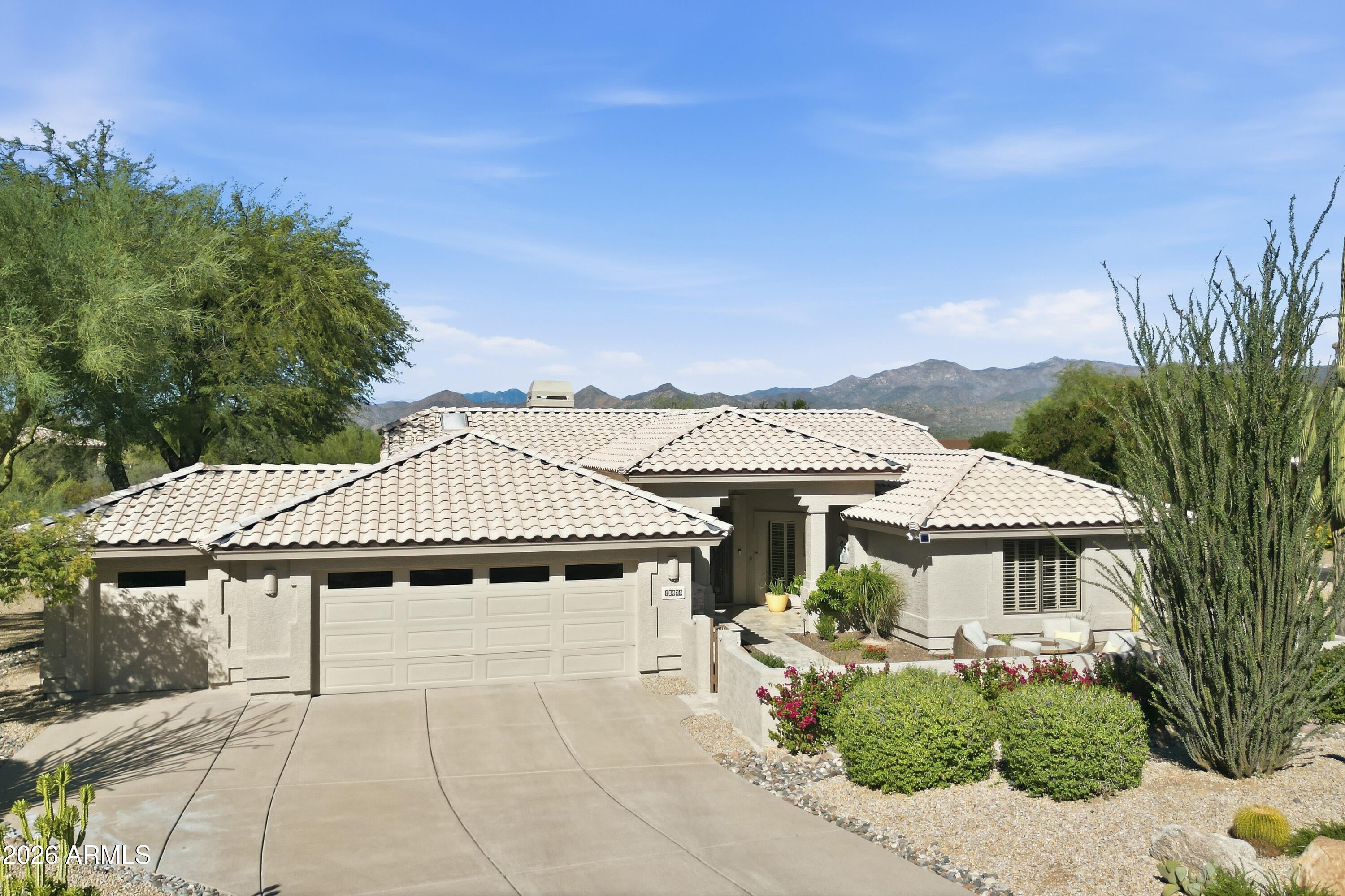 18820 E MOUNTAINAIRE Drive