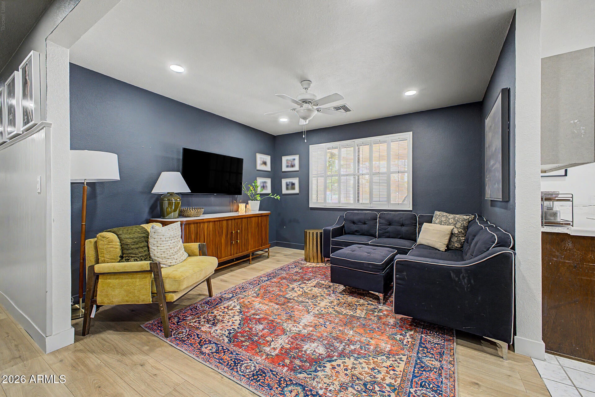 1232 N BARKLEY --