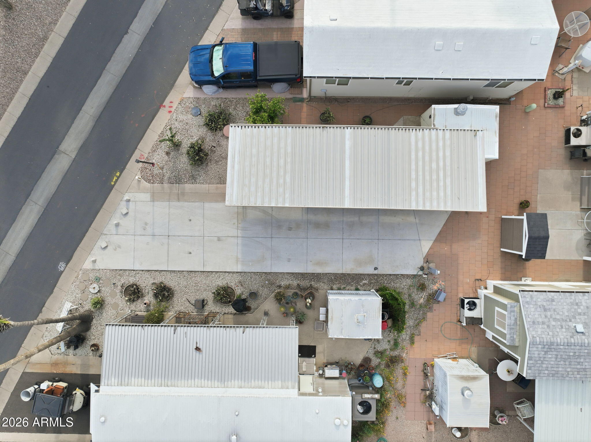 433 E NAVAJO Road 145