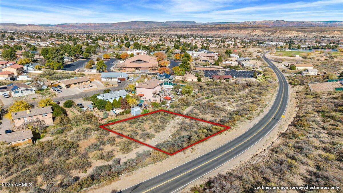 1566 S Camino Real -- 2985