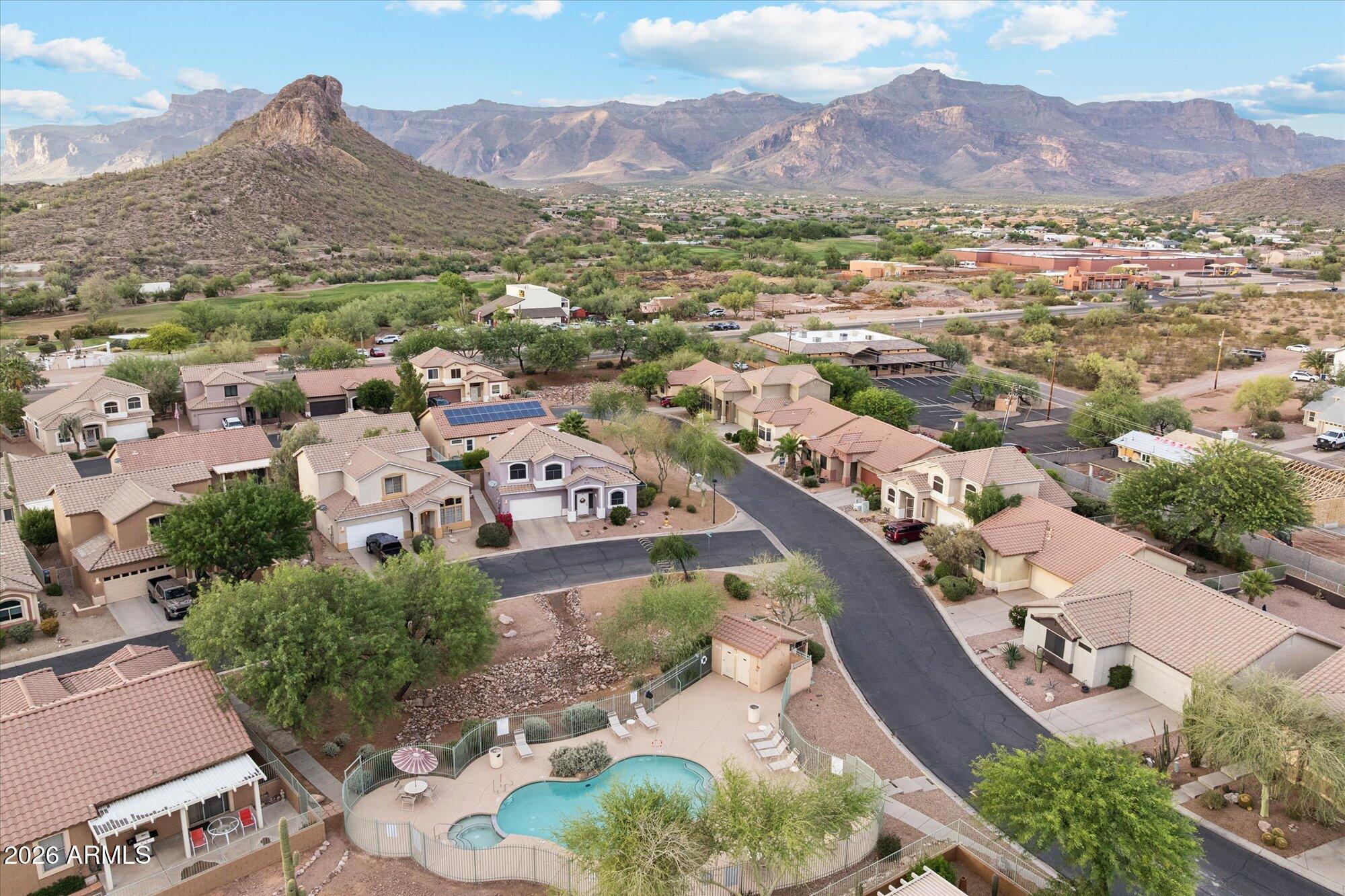 VISTA POINT - Residential
