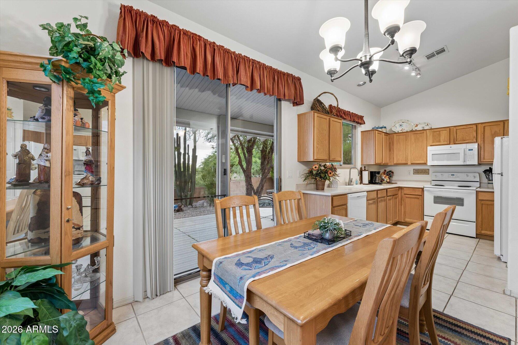 VISTA POINT - Residential