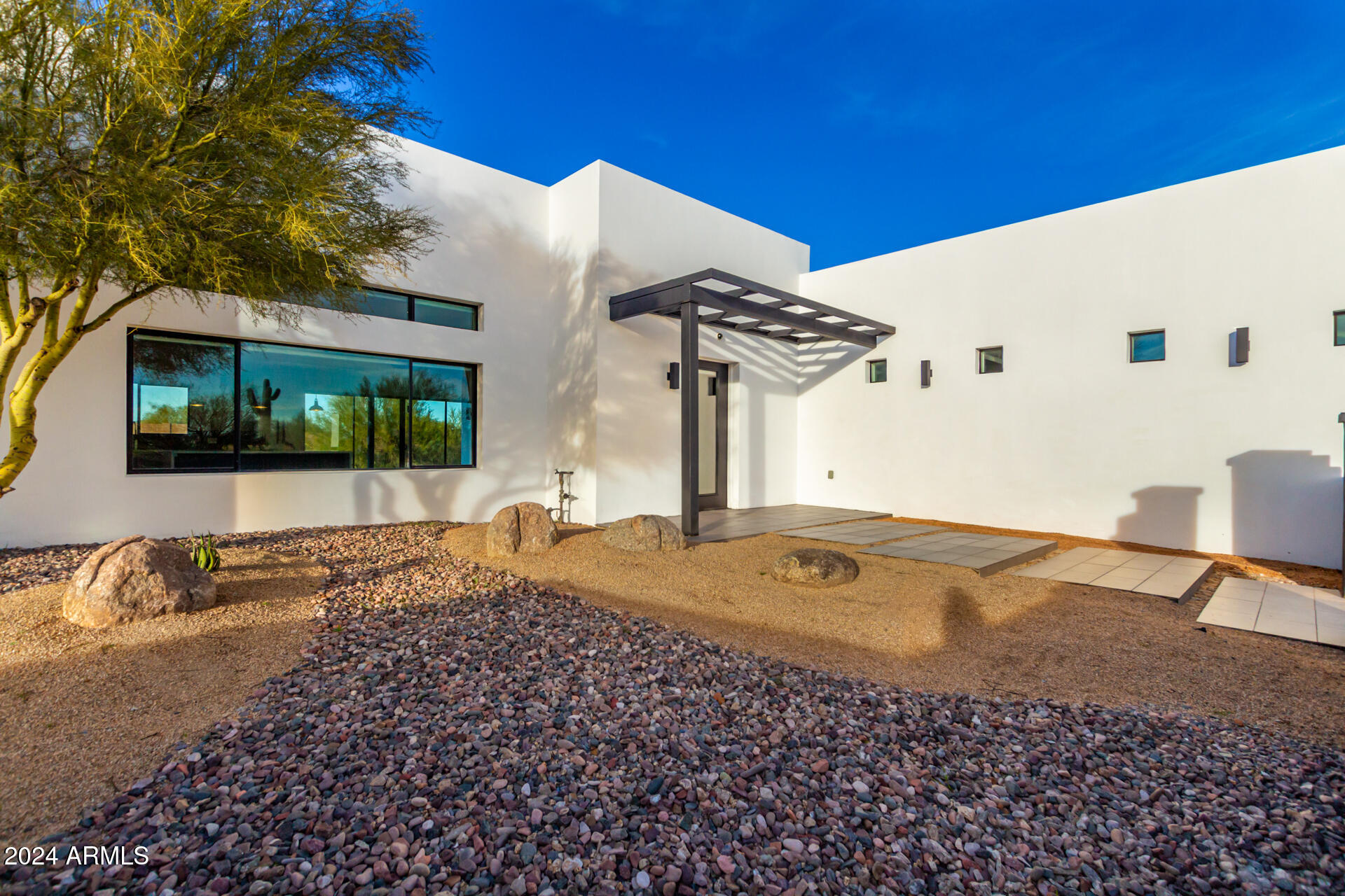 13924 E WINDSTONE Trail