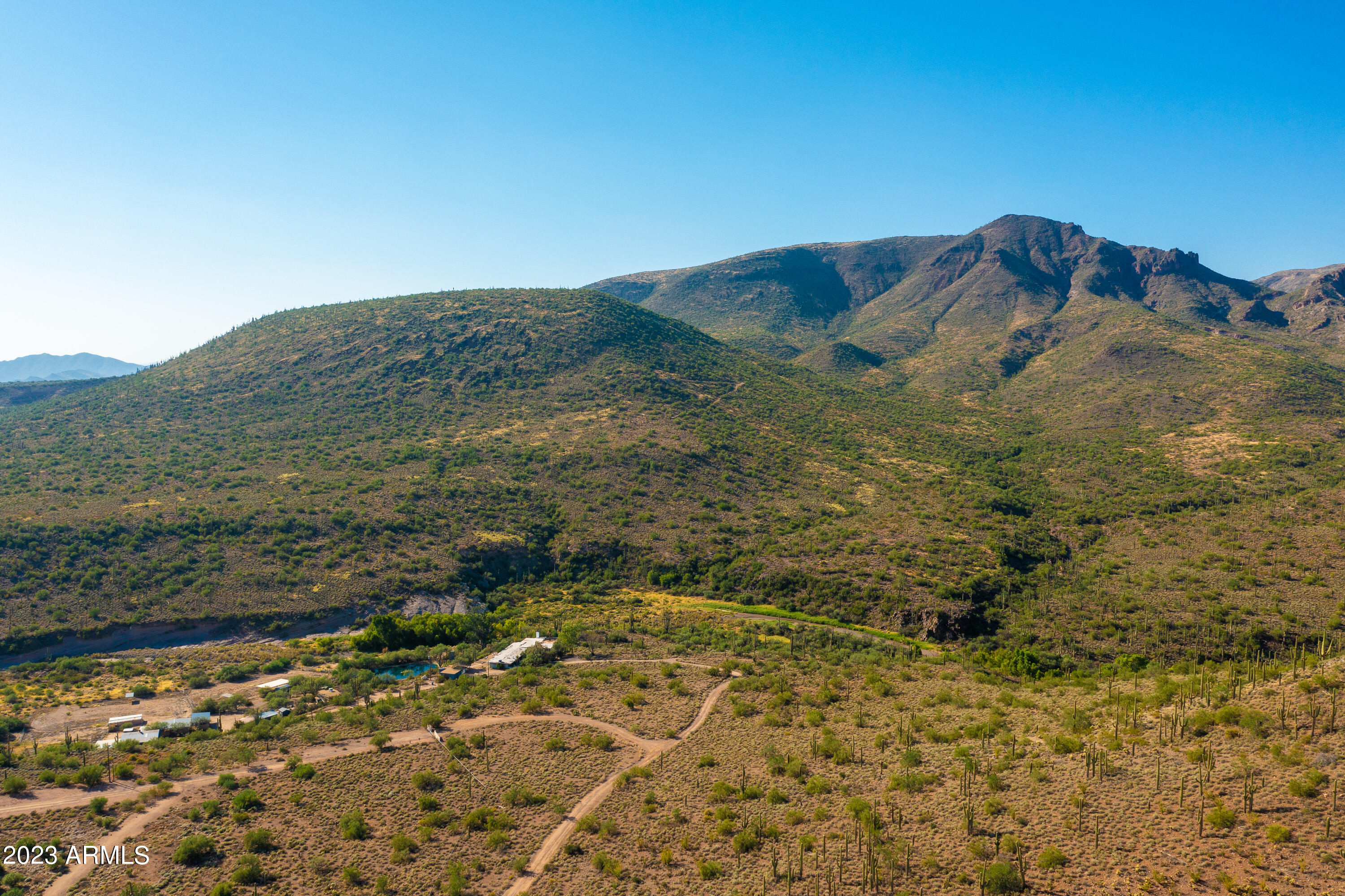 Spur Cross - Land