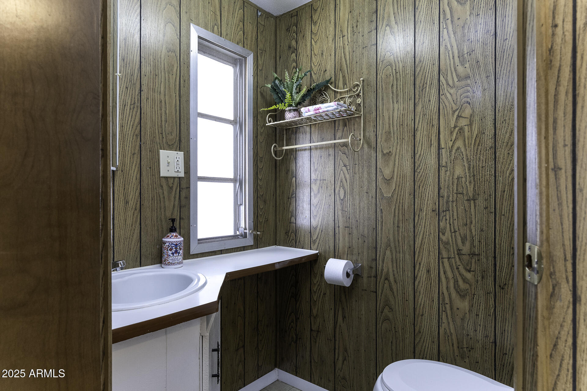 2100 N TREKELL Road 130