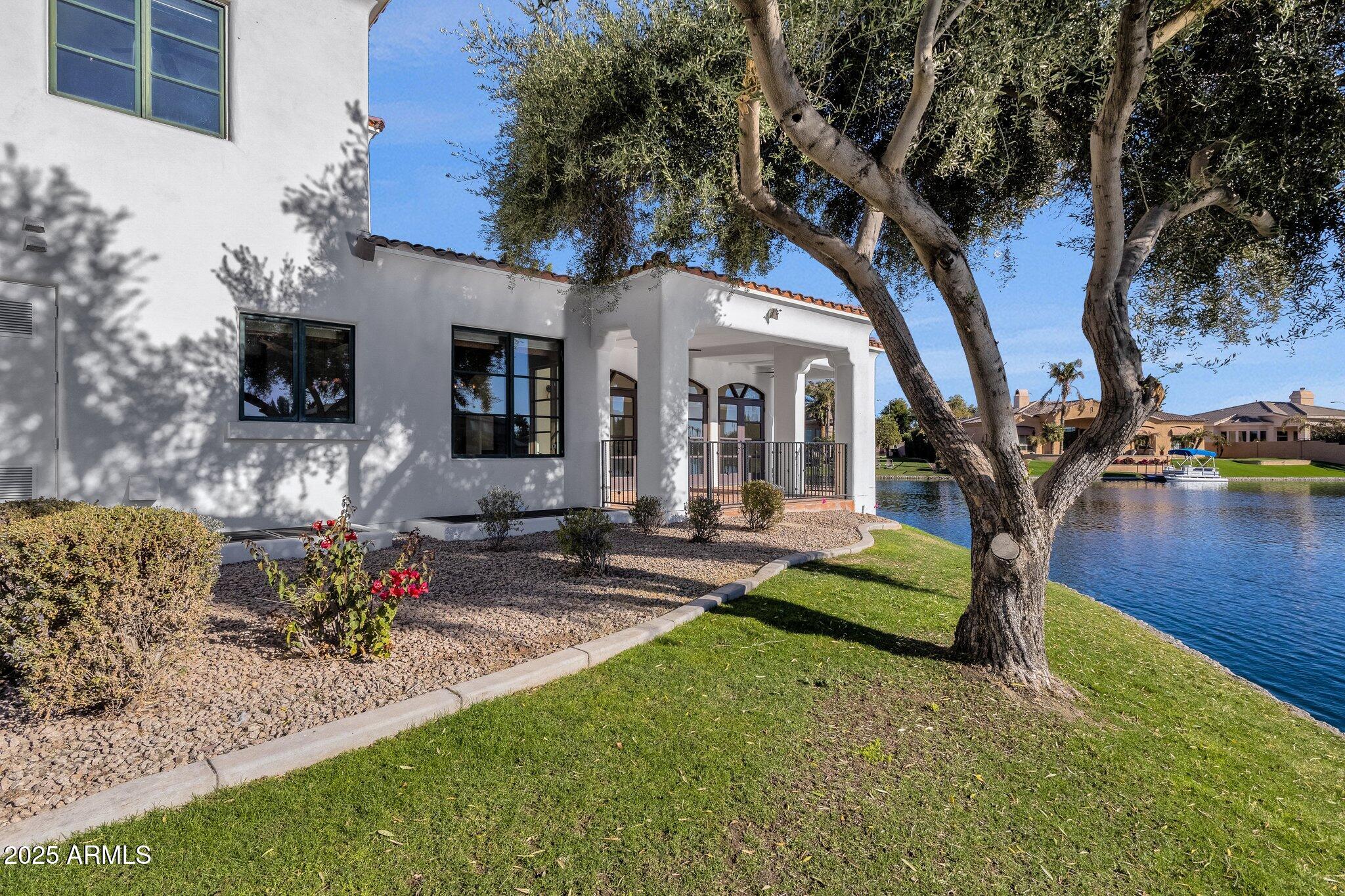 1777 W OCOTILLO Road 23