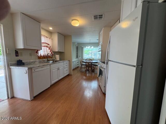 8261 E DUTCHMAN Drive