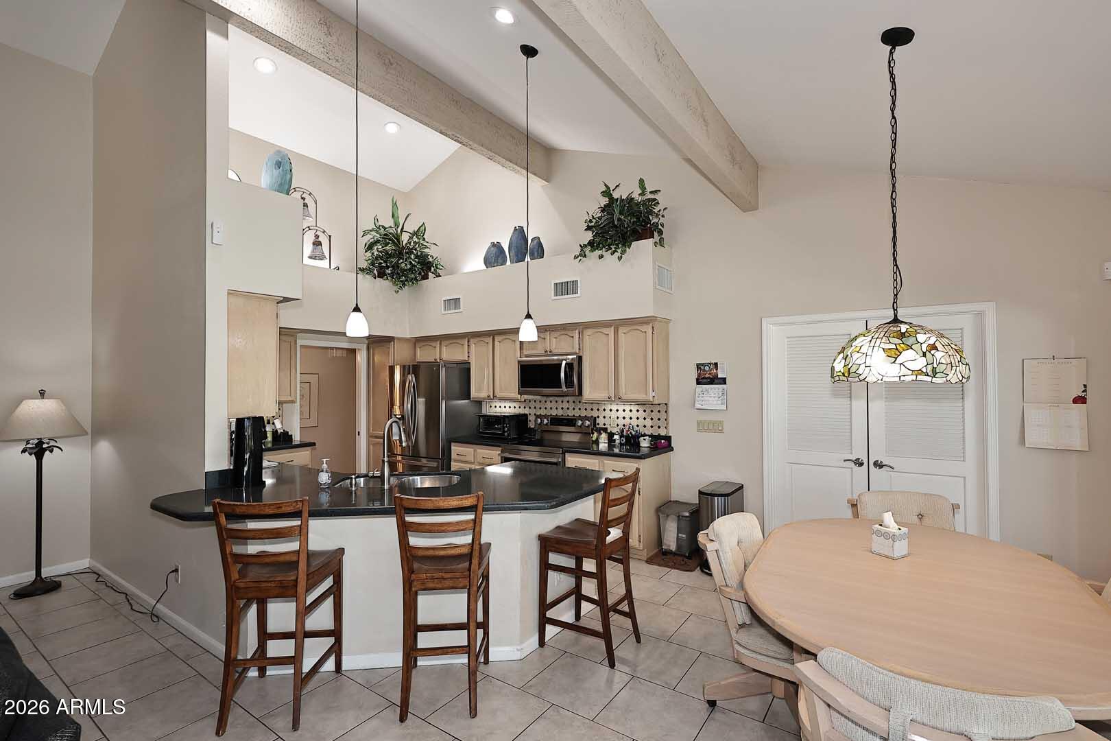 5402 E SHAW BUTTE Drive