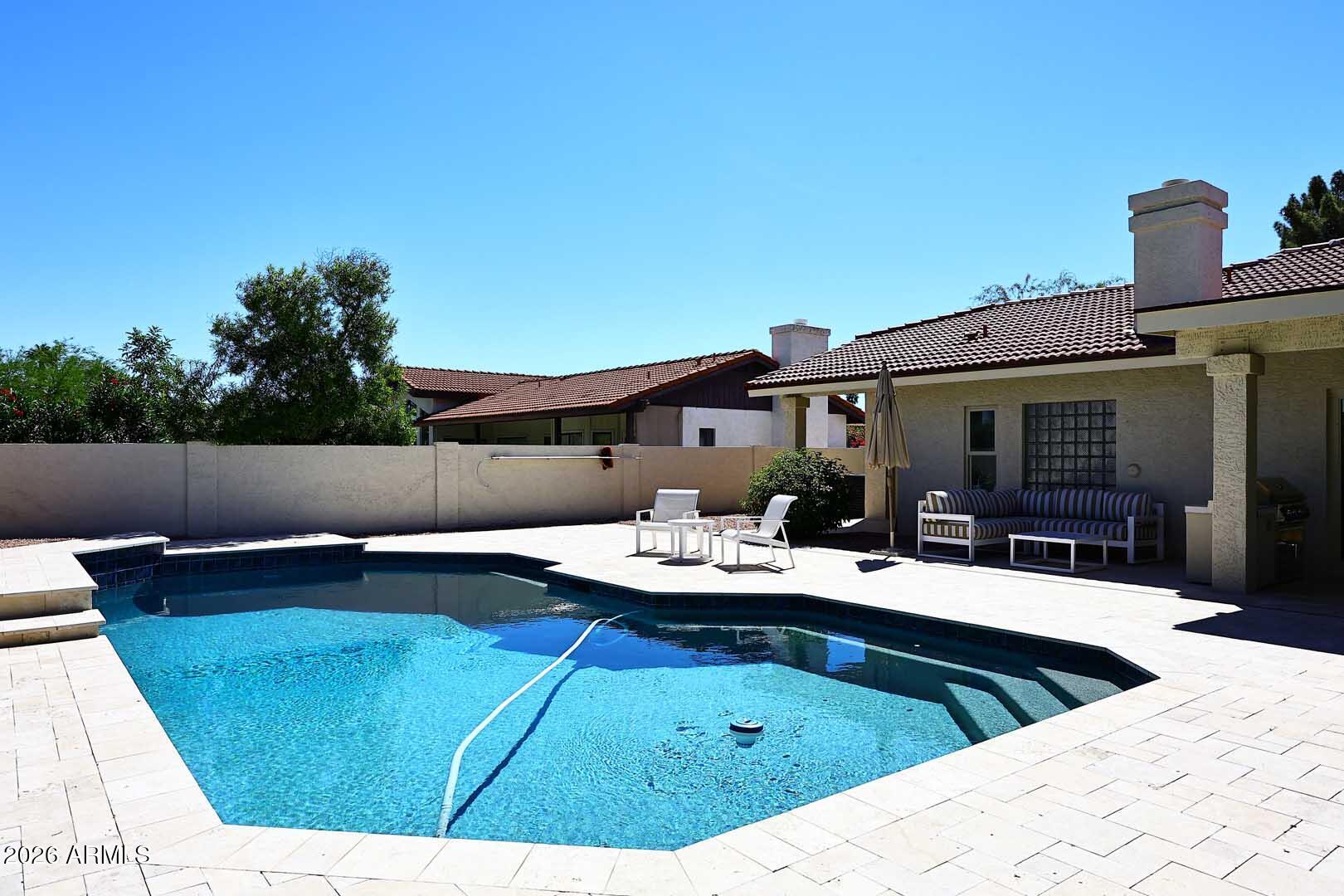 5402 E SHAW BUTTE Drive