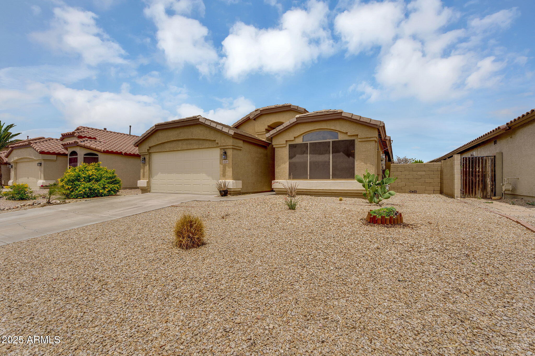 10226 W COUNTRY CLUB Trail