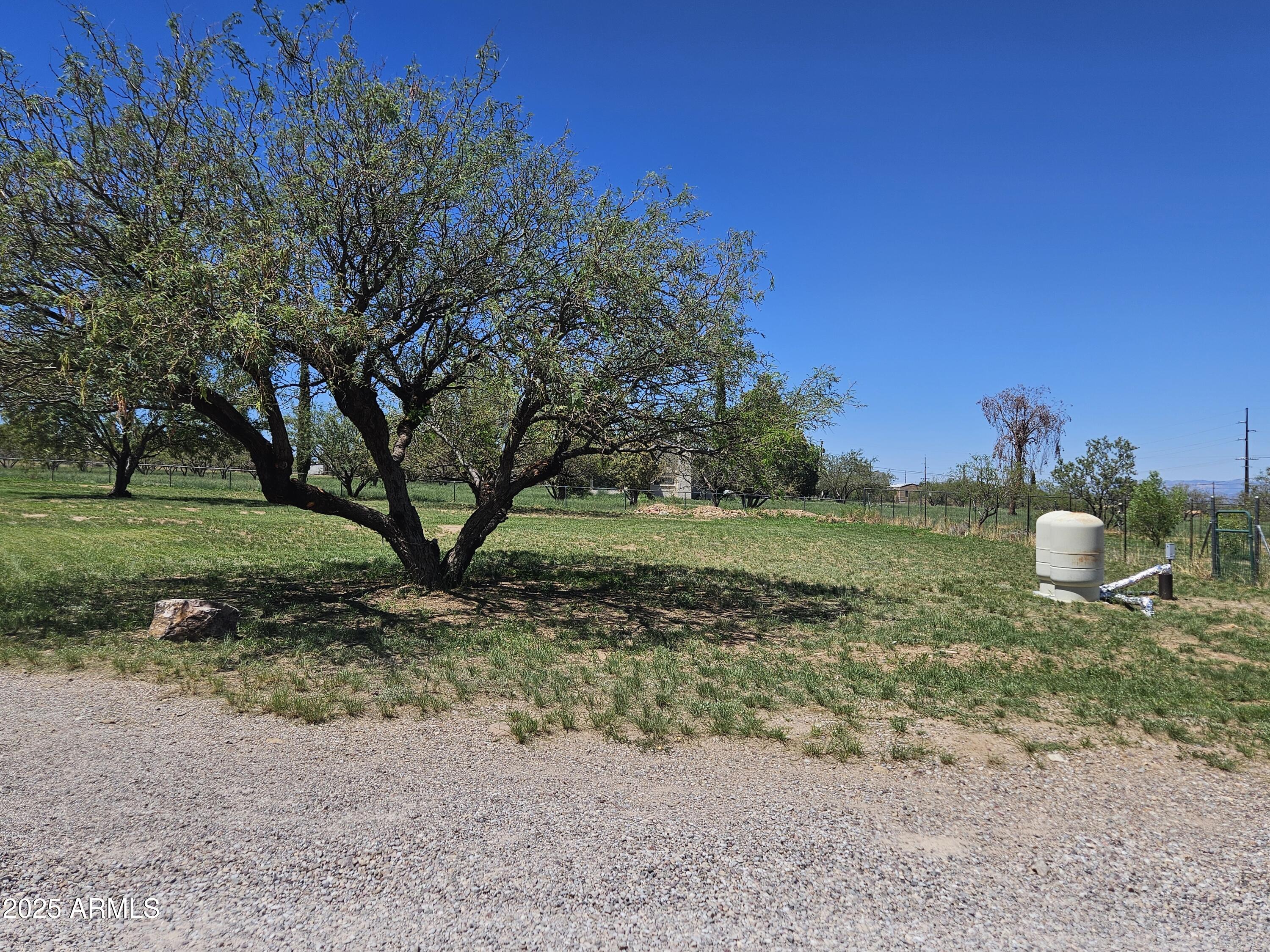 5137 E MARANATHA Lane