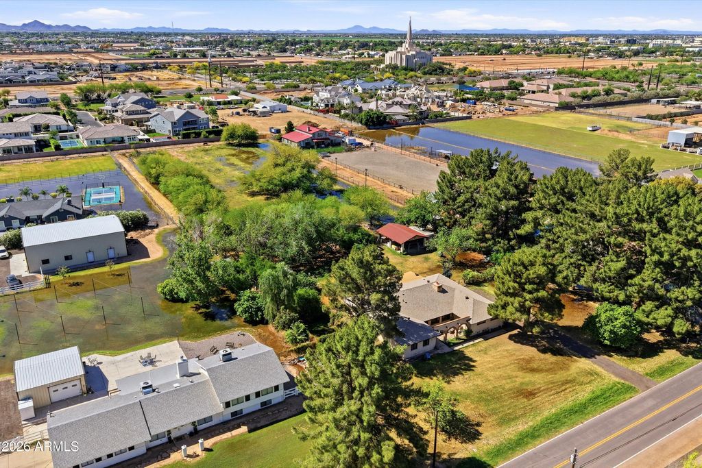 Photo of 16205 E Fairview Street #-, Gilbert, AZ 85295 (MLS # 7015279)