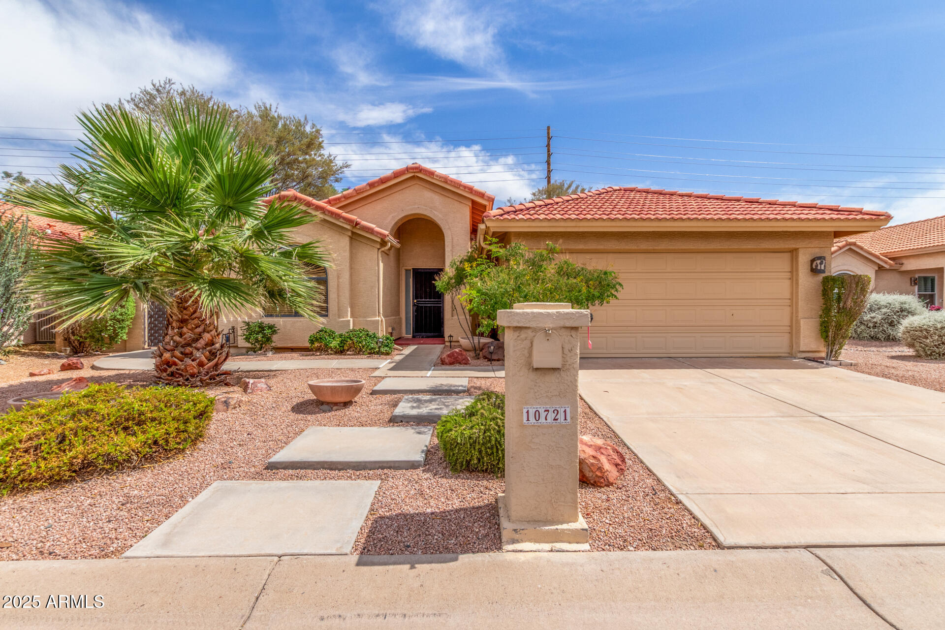 10721 E COOPERS HAWK Drive
