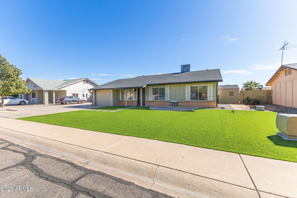 Photo of 7953 W Sahuaro Drive, Peoria, AZ 85345 (MLS # 6988304)