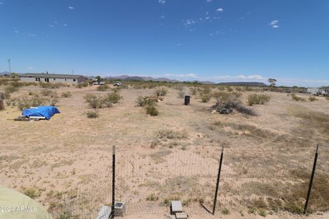 A home in Tonopah