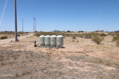 A home in Tonopah