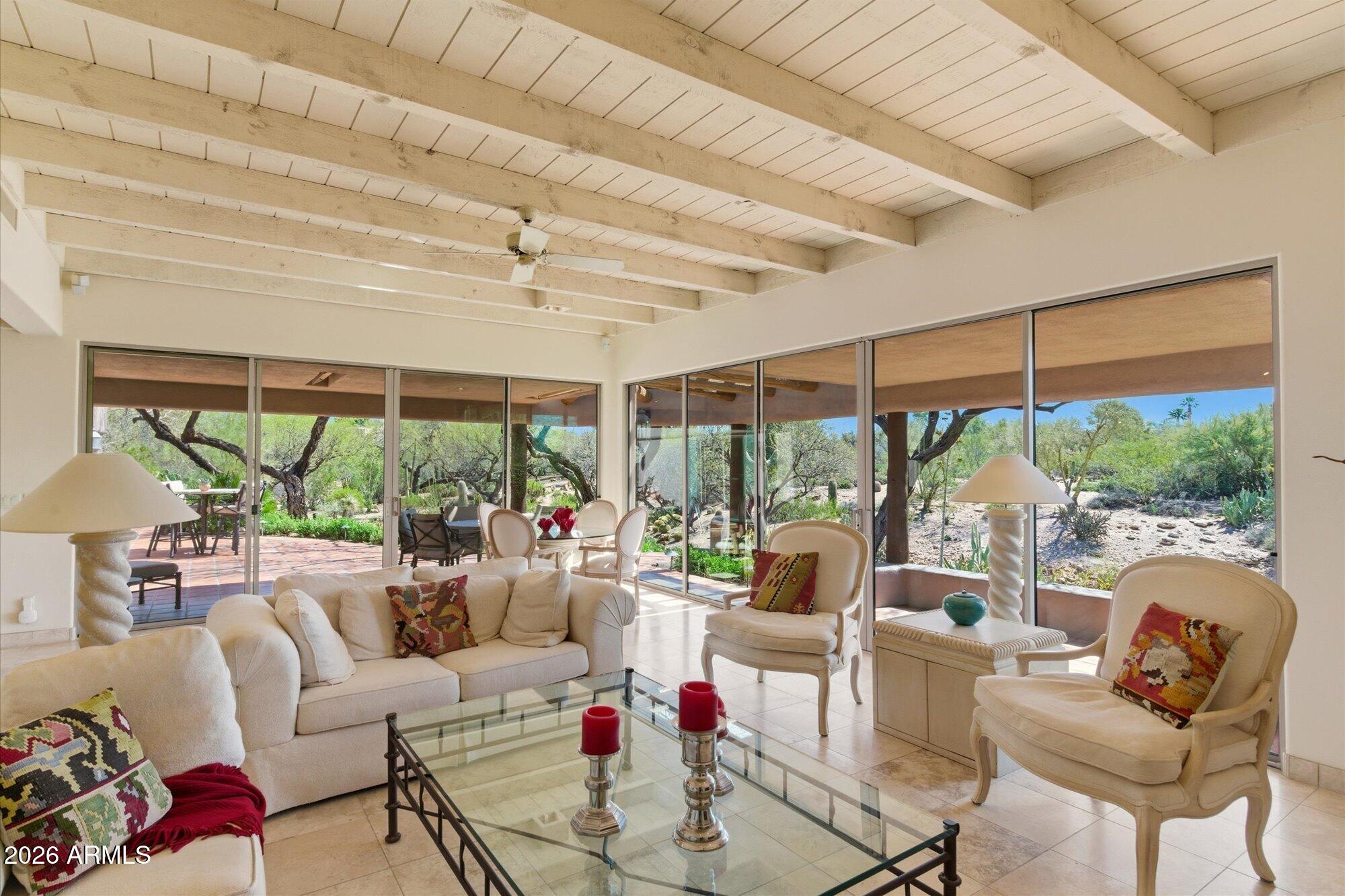 1042 N BOULDER Drive