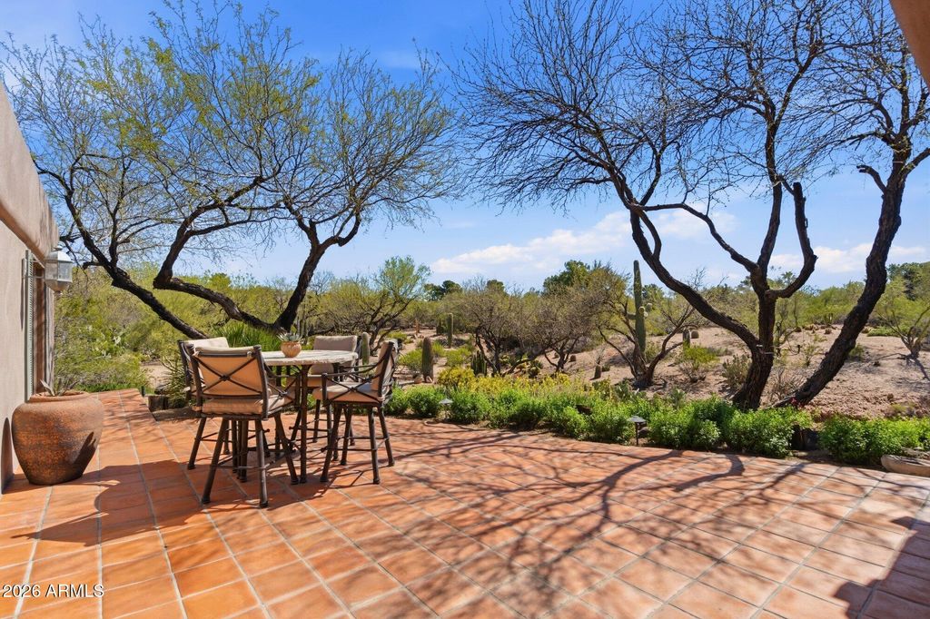 Photo of 1042 N Boulder Drive, Carefree, AZ 85377 (MLS # 6999271)