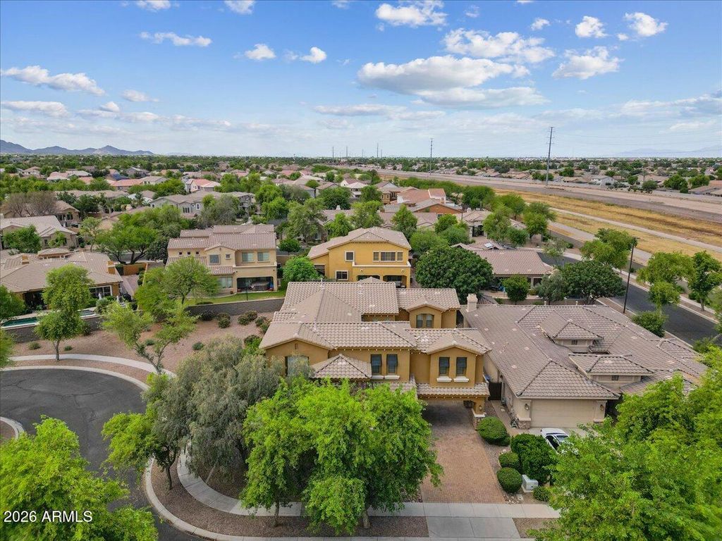 Photo of 4053 E Thunderheart Court, Gilbert, AZ 85297 (MLS # 7024855)