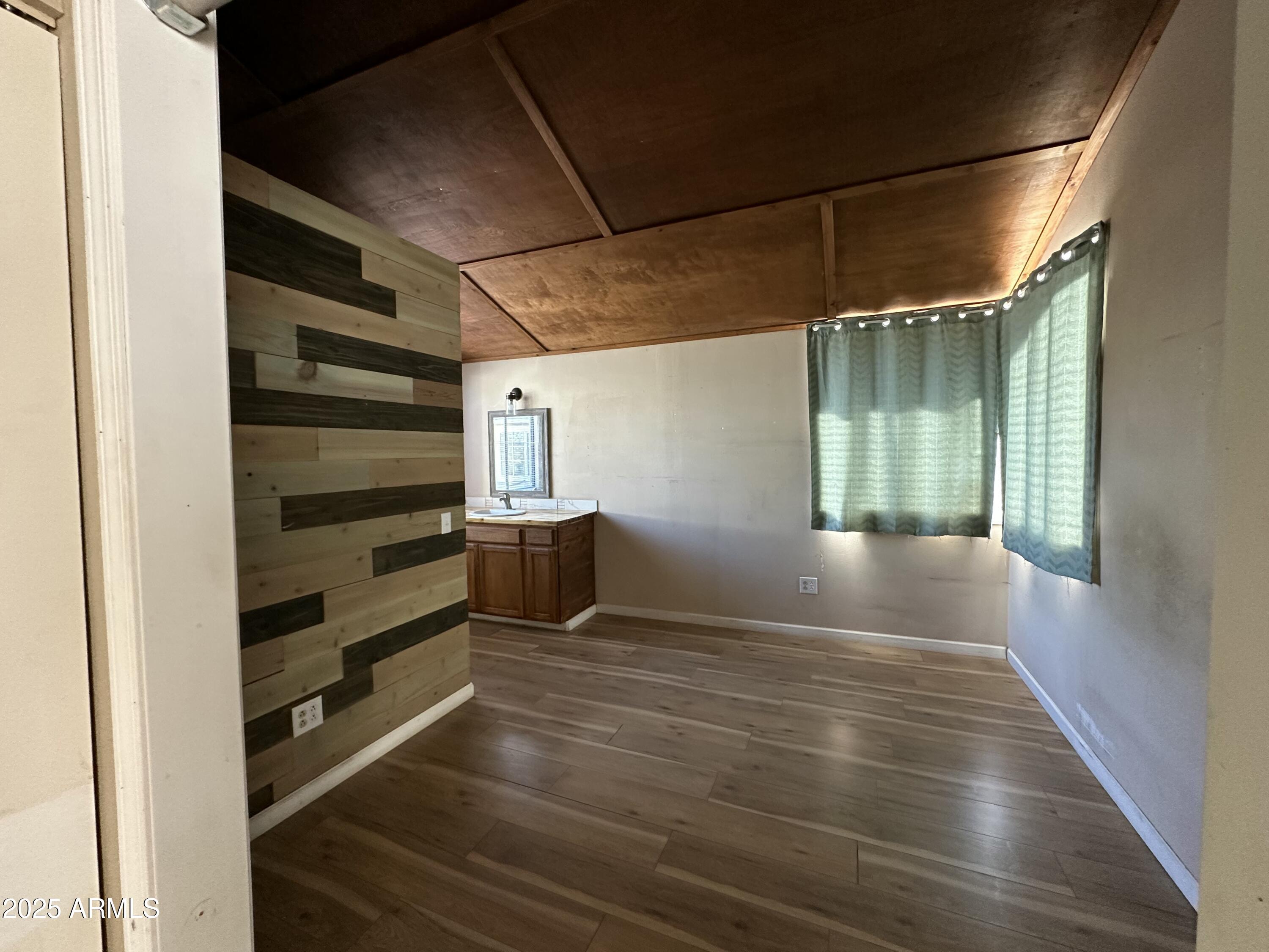 1082 TIMBER RANCH Road