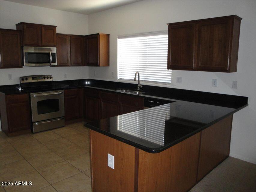 37128 W Mondragone Lane