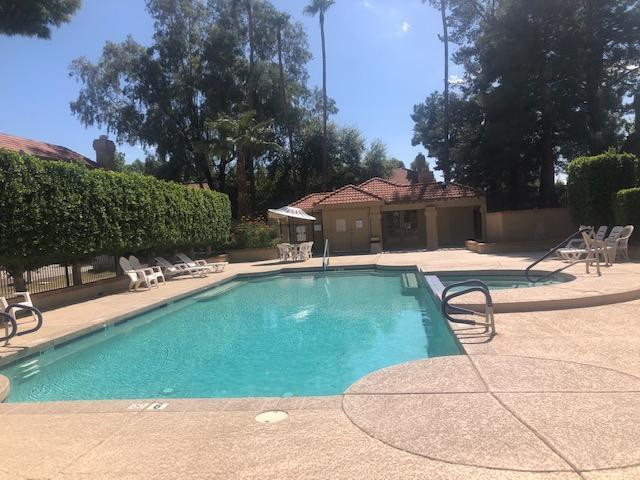 1126 W Elliot Road 1038