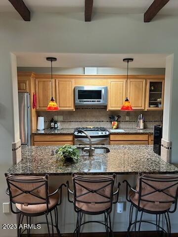 1172 W MOUNTAIN View