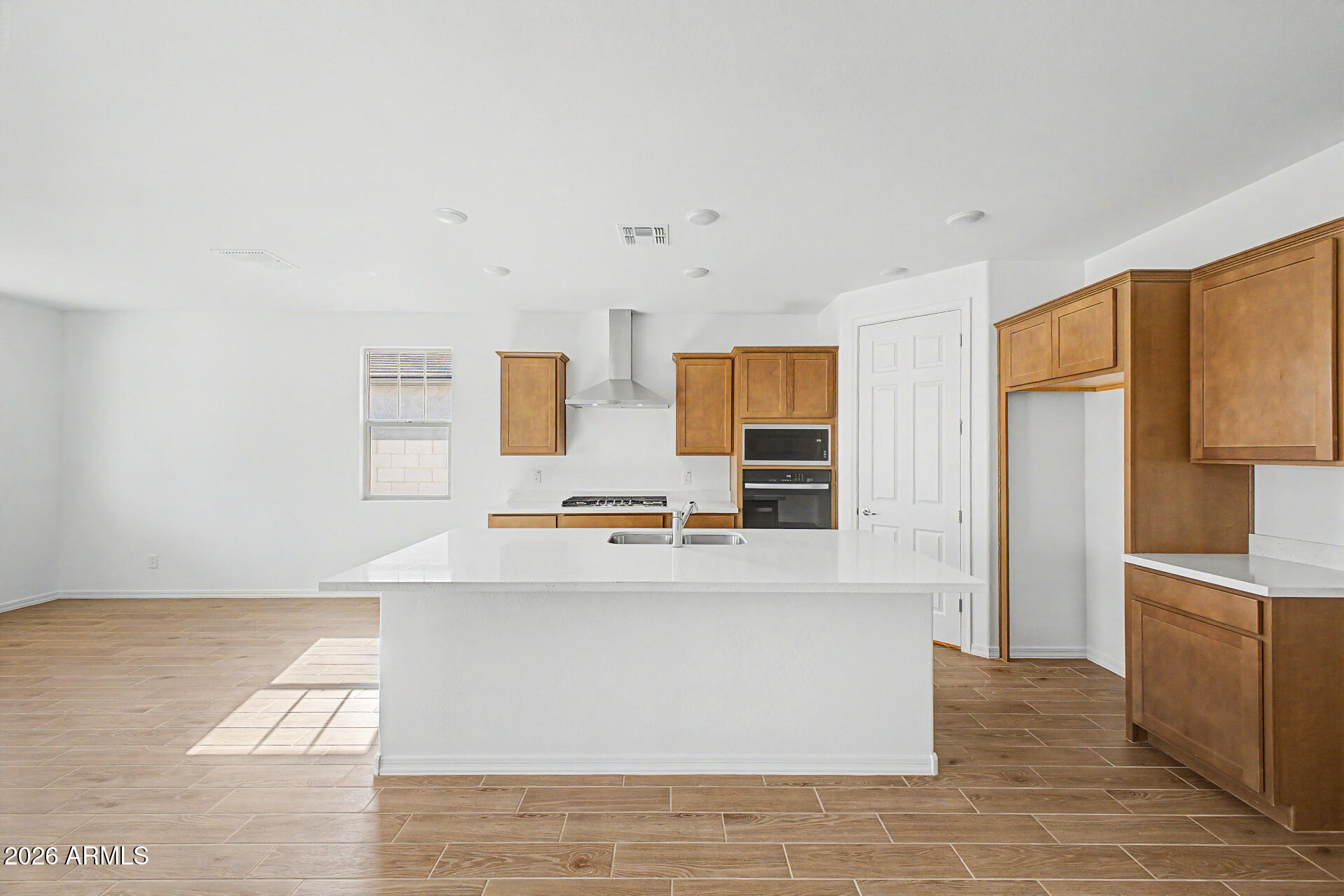 22463 E WATFORD Drive