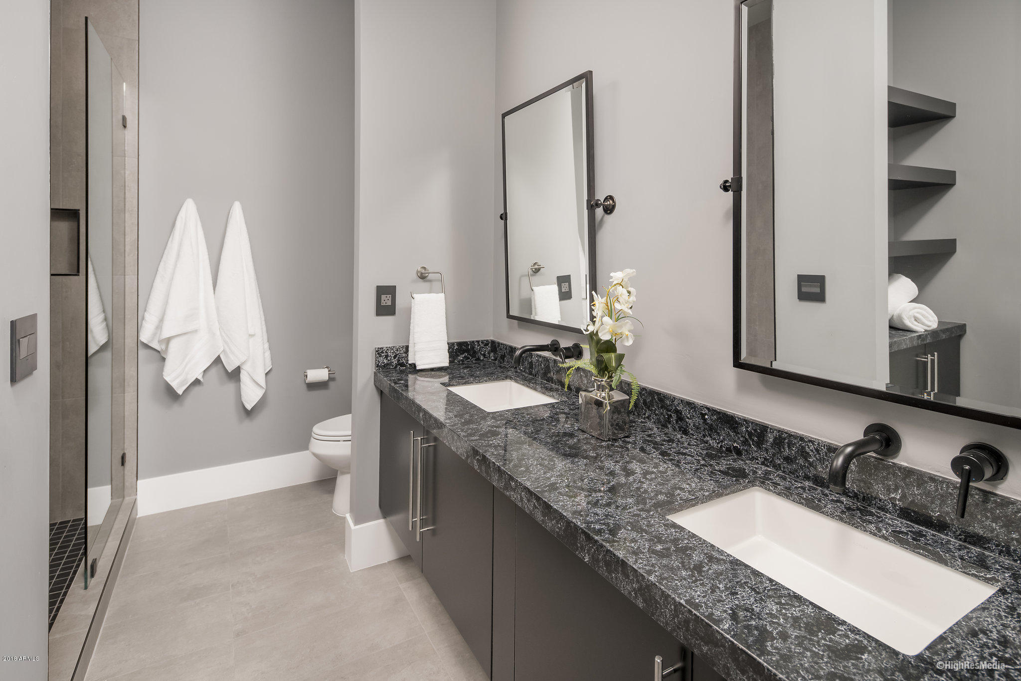 RANCHOS CHIQUITO - Residential