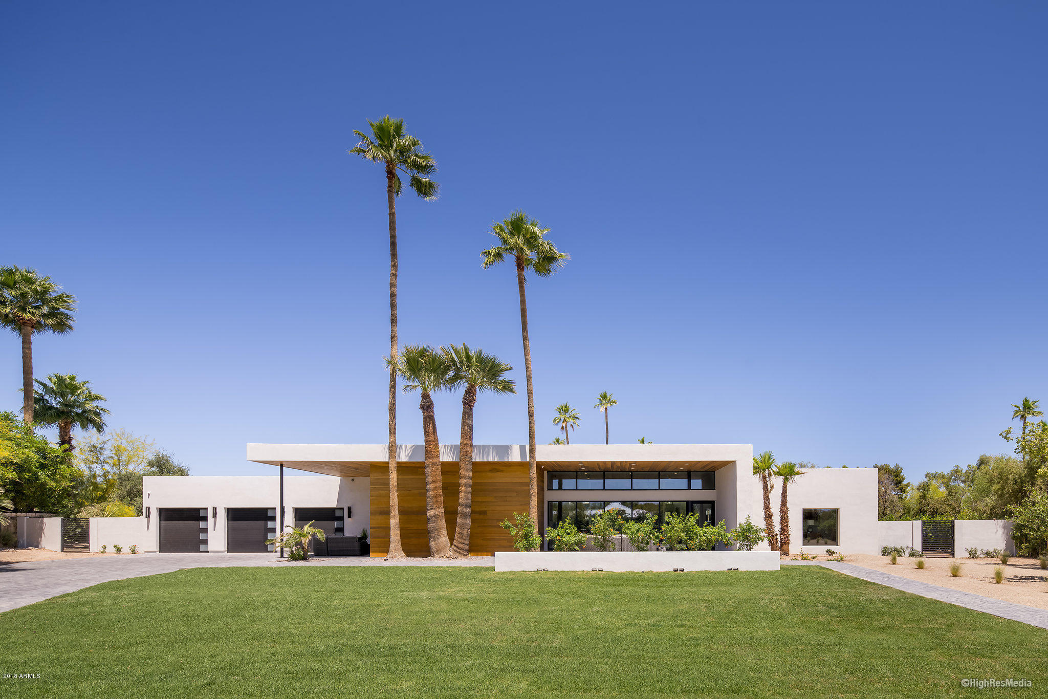RANCHOS CHIQUITO - Residential
