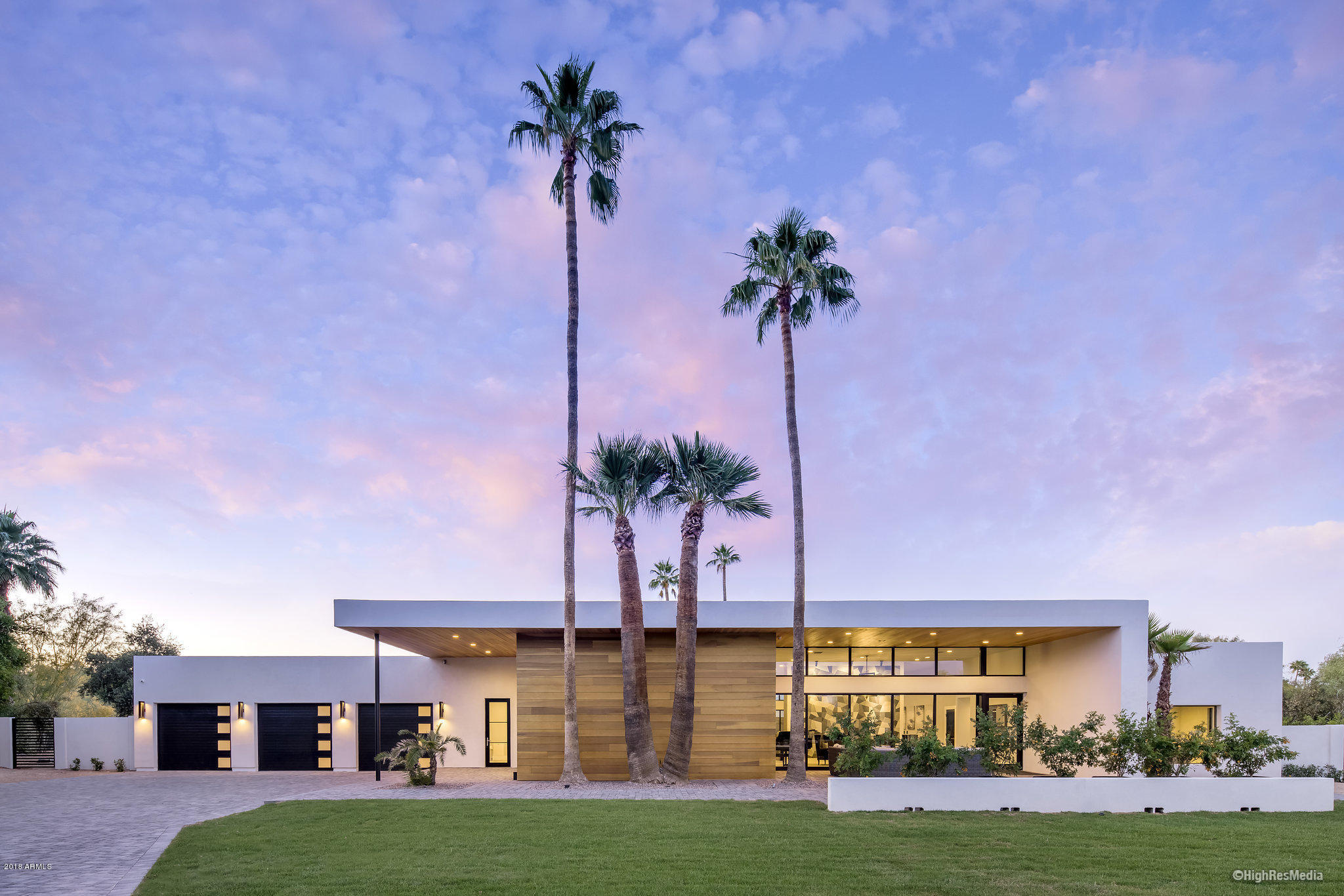 RANCHOS CHIQUITO - Residential