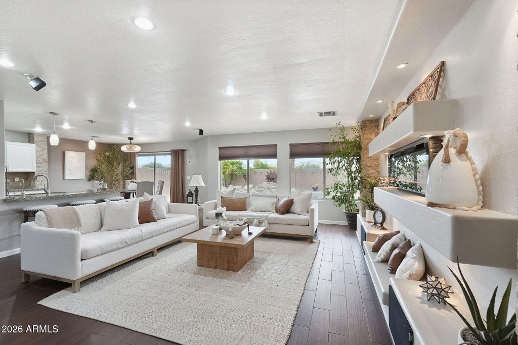 Photo of 426 W Gary Avenue, Gilbert, AZ 85233 (MLS # 7092363)