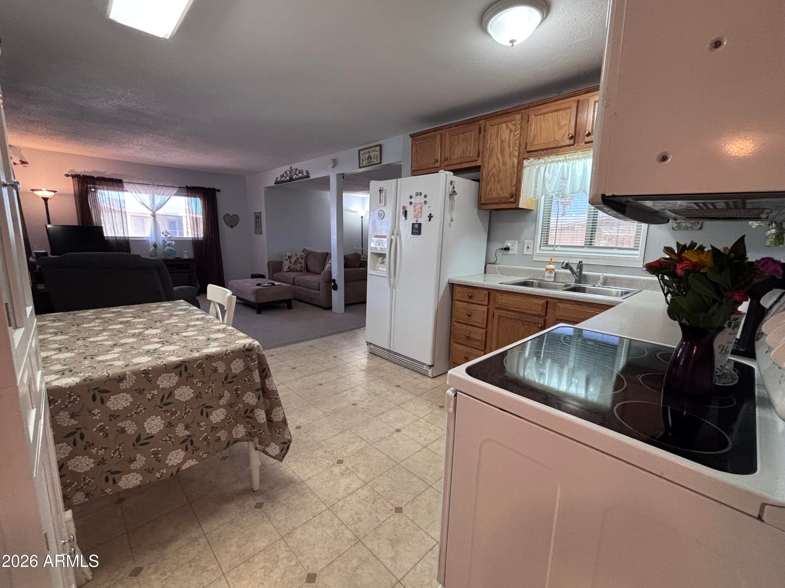 4065 E UNIVERSITY Drive 313