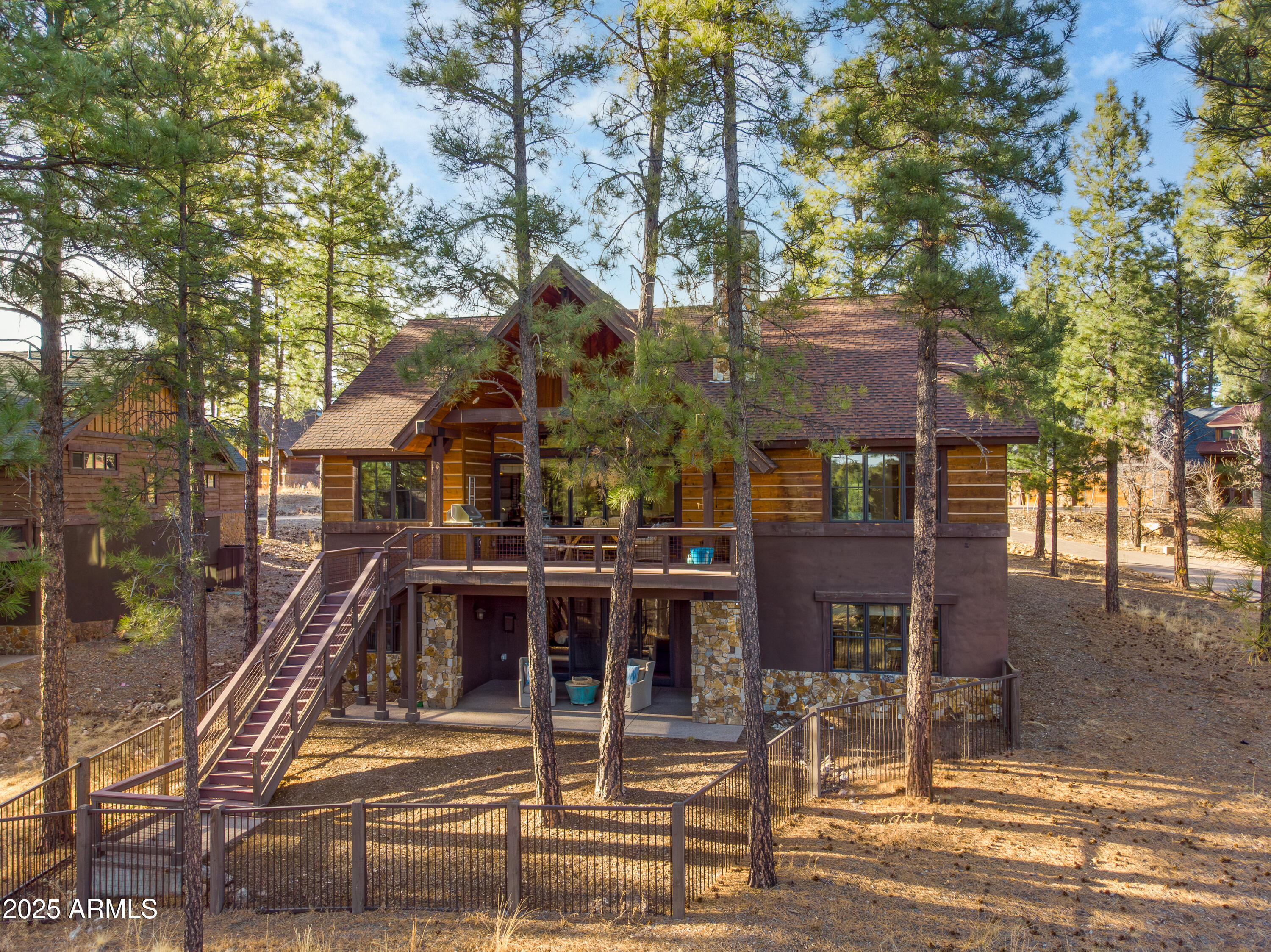 Flagstaff, Arizona, 86005, United States, 4 Bedrooms Bedrooms, ,5 BathroomsBathrooms,Residential,Active,2009813