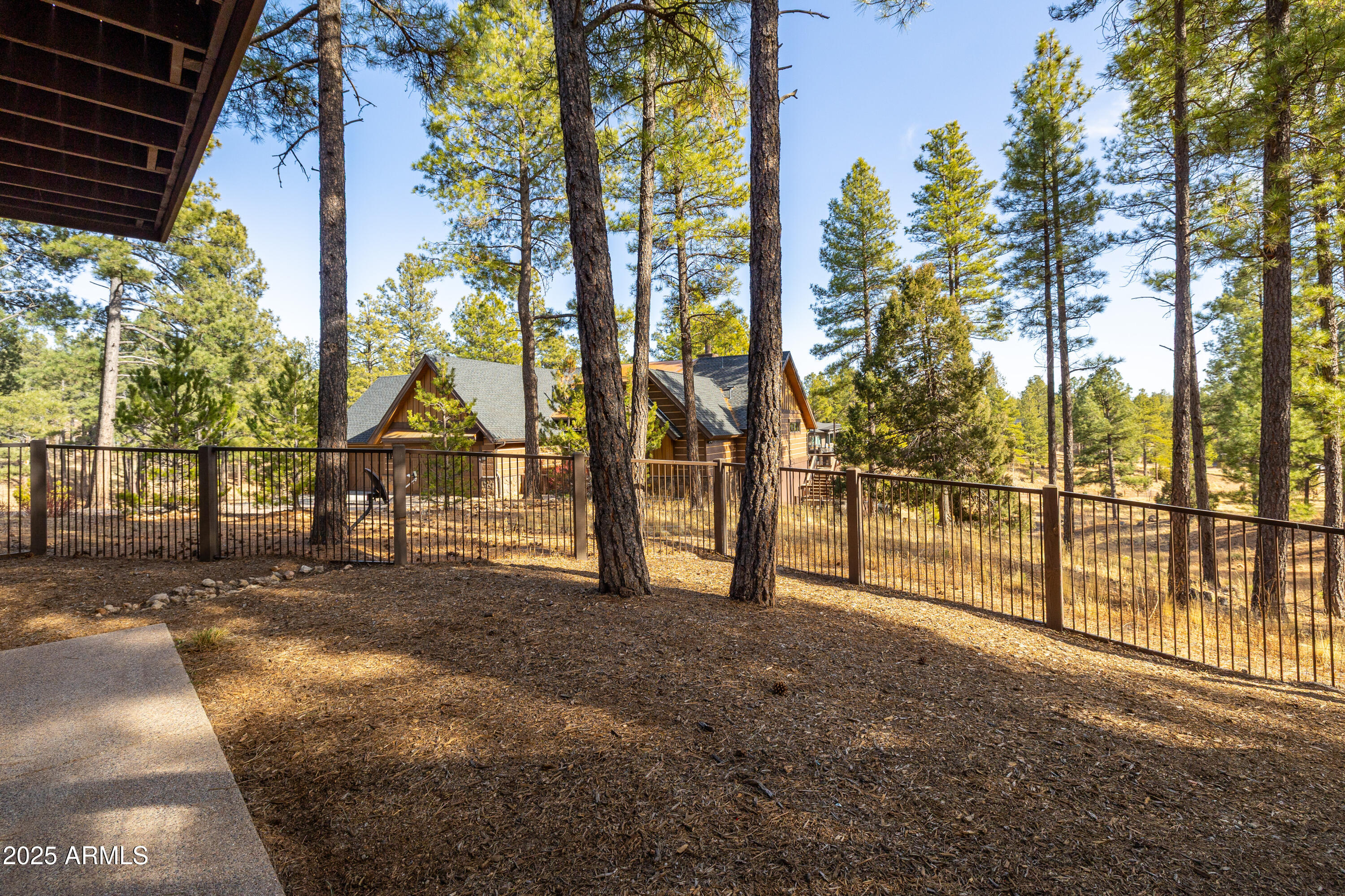 Flagstaff, Arizona, 86005, United States, 4 Bedrooms Bedrooms, ,5 BathroomsBathrooms,Residential,Active,2009813