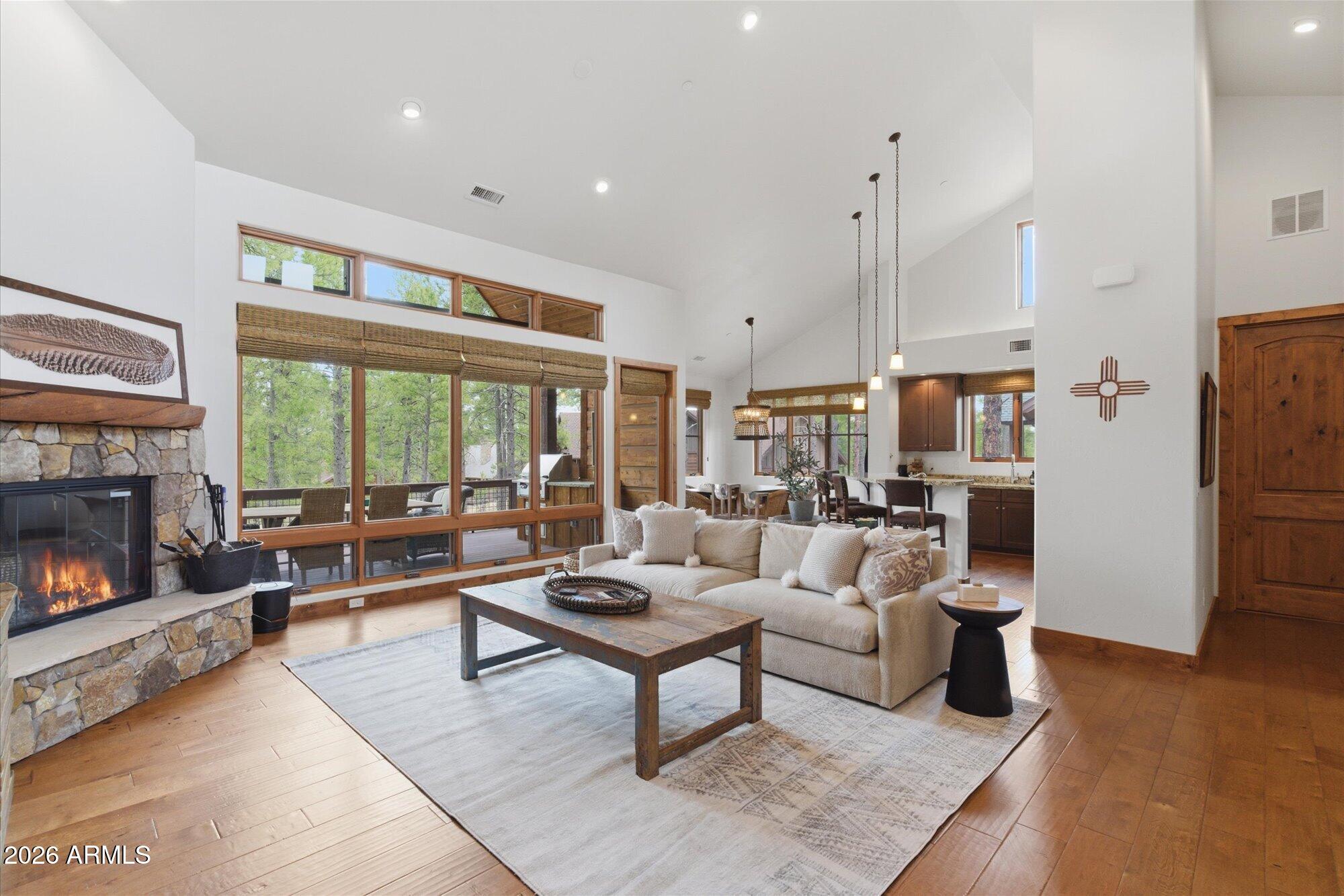2649 S BLUEBIRD Court