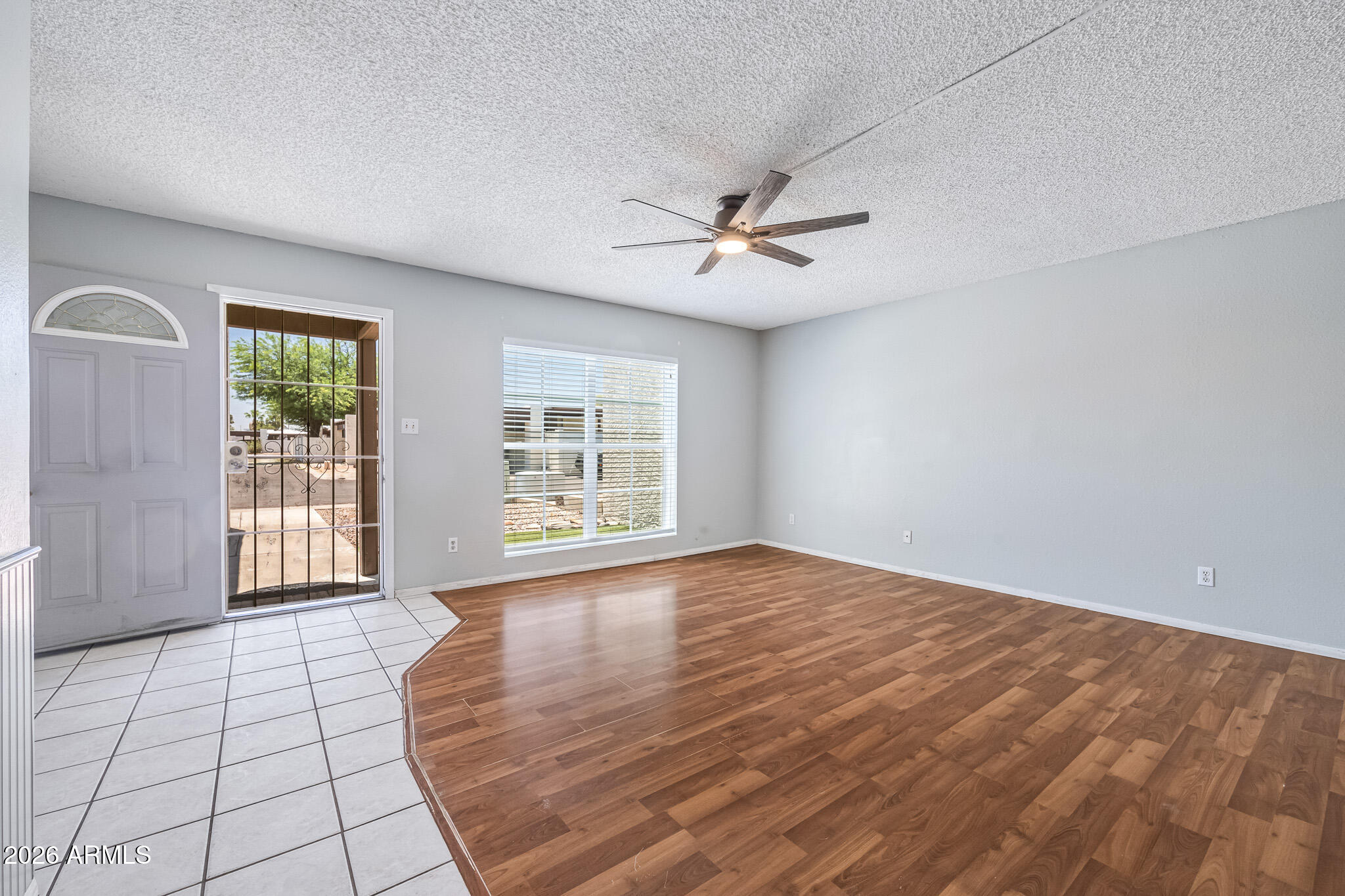 1725 N DATE Street 38