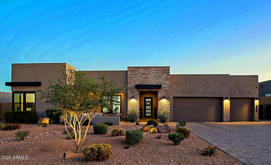 Photo of 13049 E Juan Tabo Road, Scottsdale, AZ 85255 (MLS # 6952696)