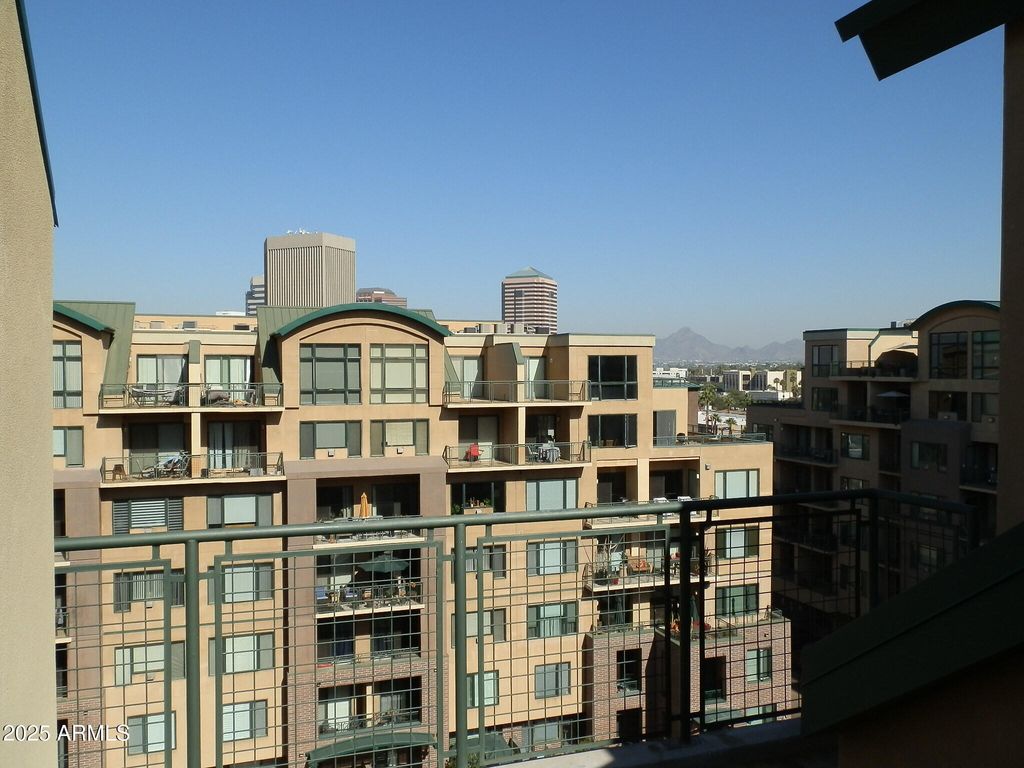 Photo of 16 W Encanto Boulevard #605, Phoenix, AZ 85003 (MLS # 6945876)