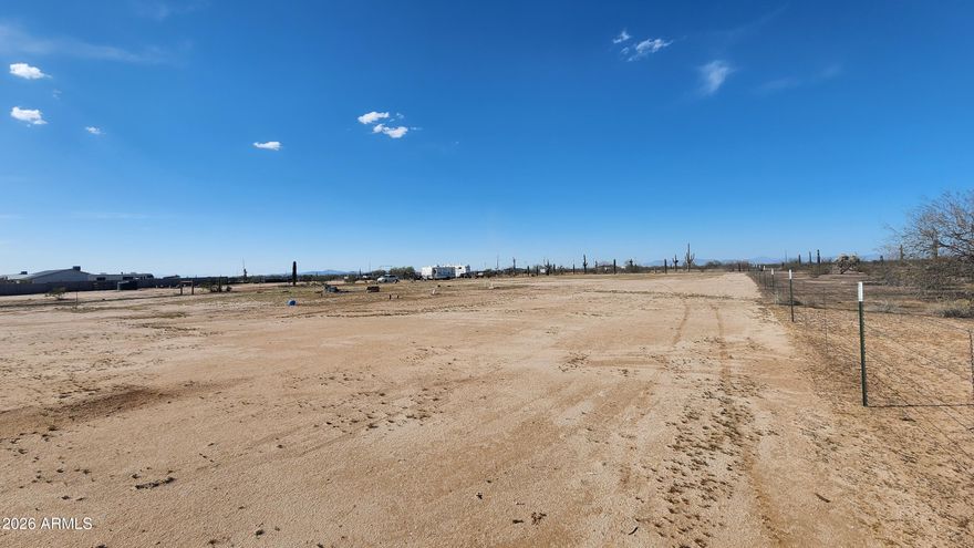 1.25-acre property located in Historic Florence Arizona. Enjoy the beautiful sunrise & sunsets of the Sonoran Desert. There is room to roam and No HOA, bring your ATV, RV, horses, and more! Property is zoned General Rural.

Seller has never used Septic system; seller cut and capped it just after
purchasing land. Buyer to verify all information