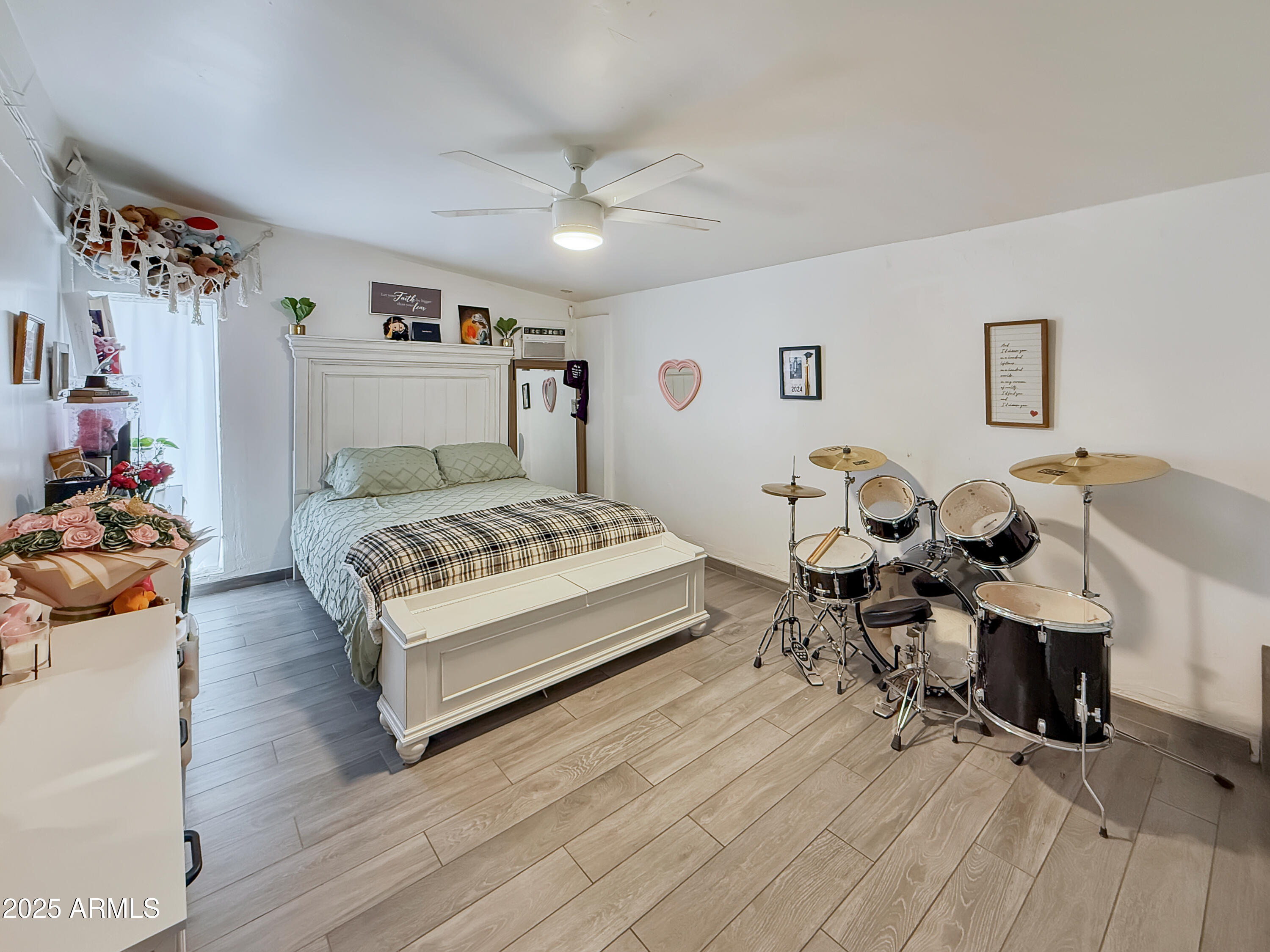 4639 W KEIM Drive