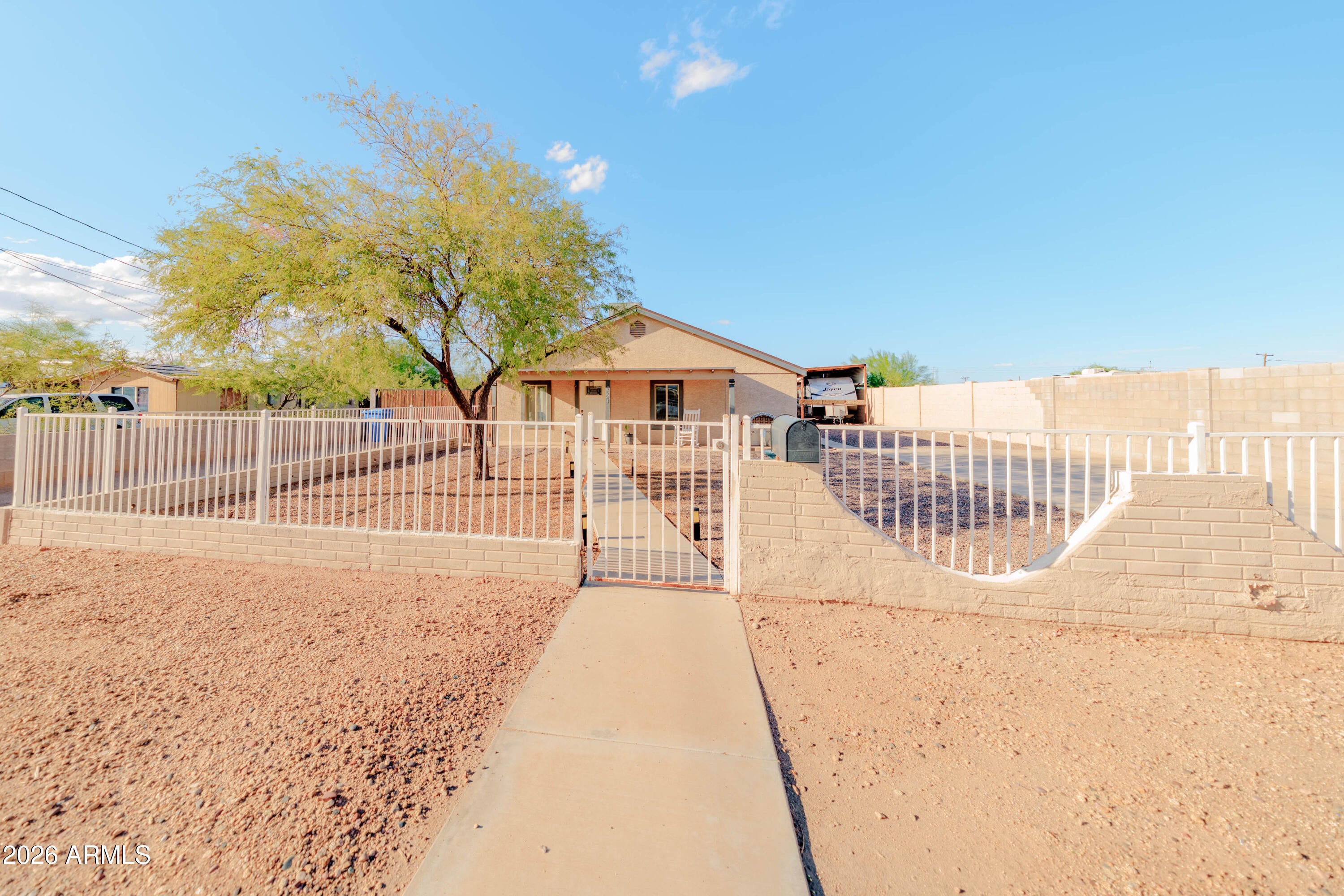 3024 W YUMA Street