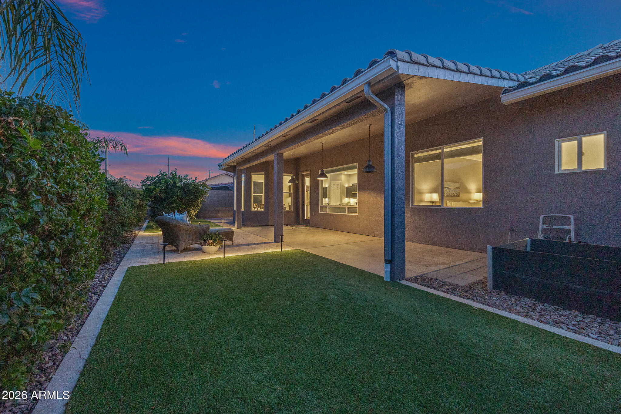 3041 S LINDENWOOD Circle