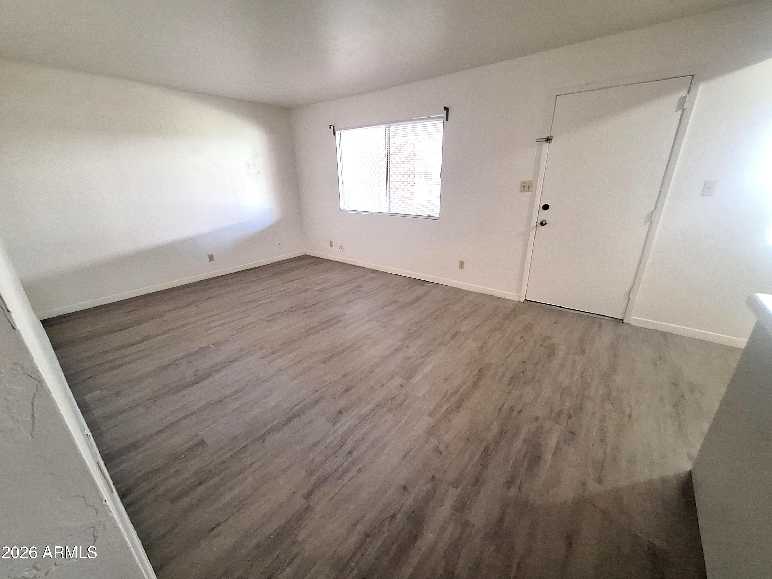 36 W PASADENA Avenue Apt 2