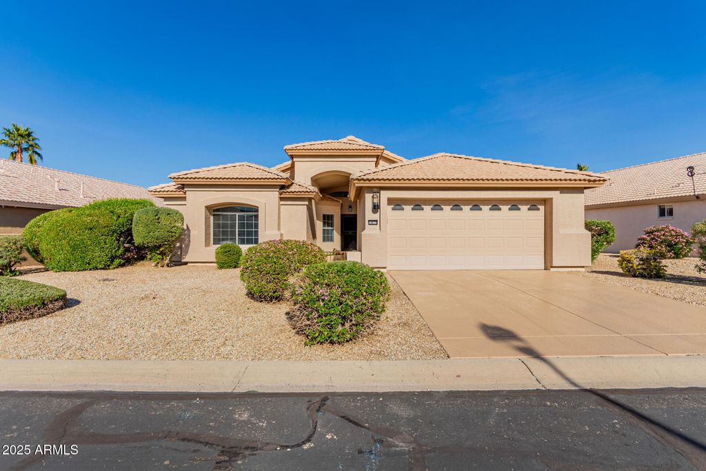 Photo of 14672 W Whitton Avenue, Goodyear, AZ 85395 (MLS # 6954769)