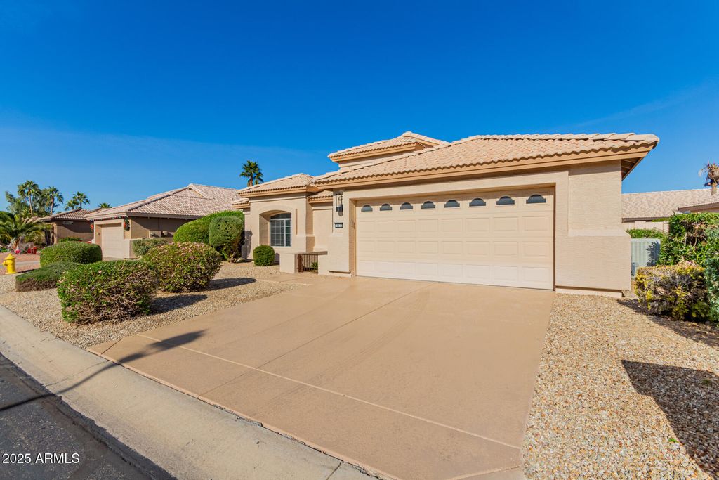 Photo of 14672 W Whitton Avenue, Goodyear, AZ 85395 (MLS # 6954769)