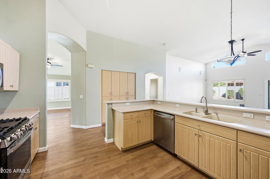 Photo of 460 E Arabian Drive, Gilbert, AZ 85296 (MLS # 6973442)