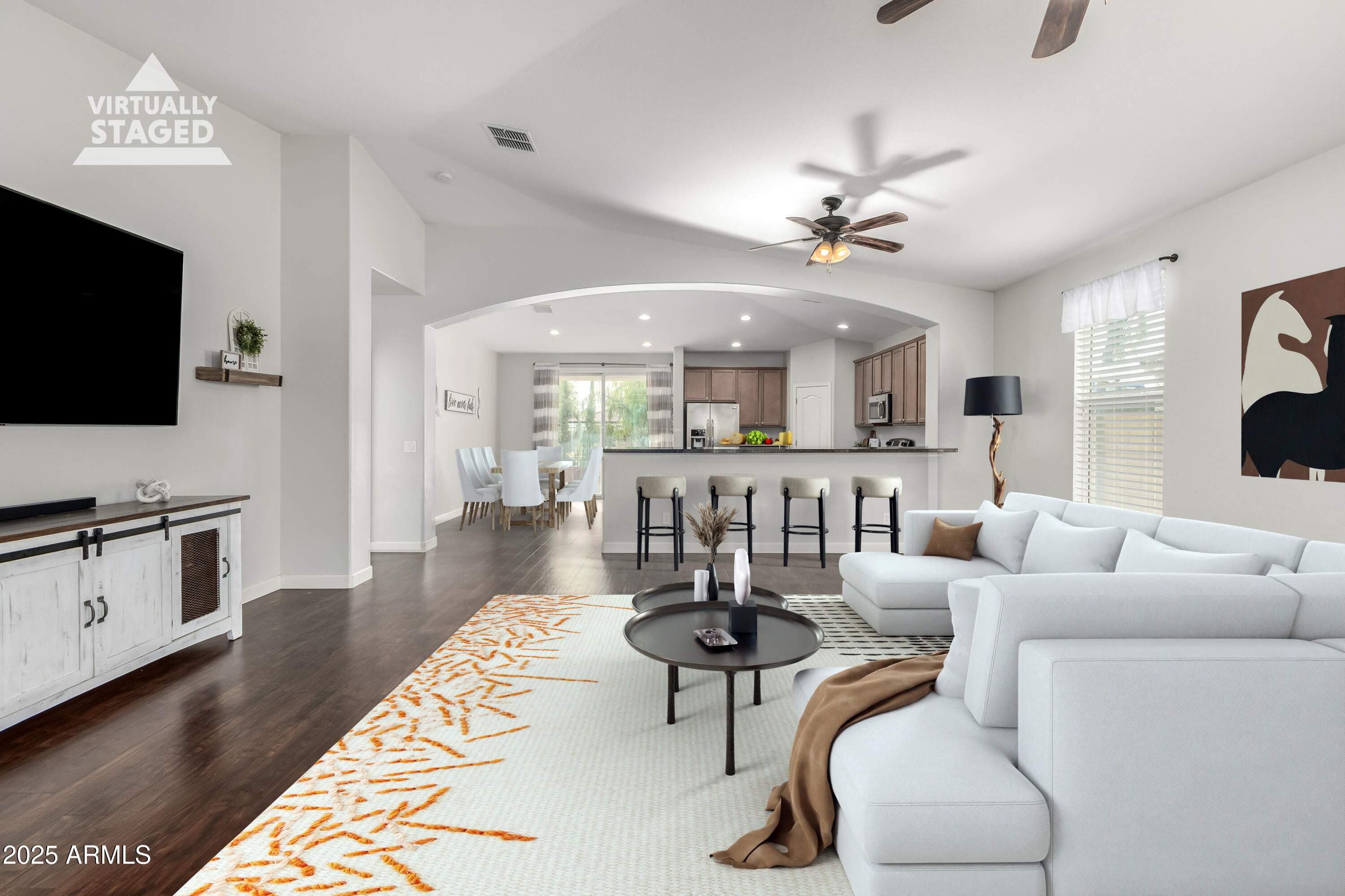 22385 E VIA DE OLIVOS --