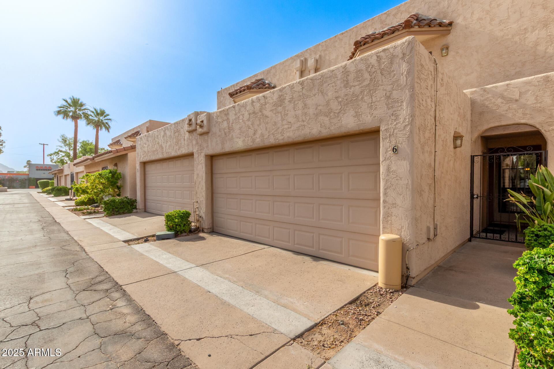 Homes 1 8540 N CENTRAL Avenue 6